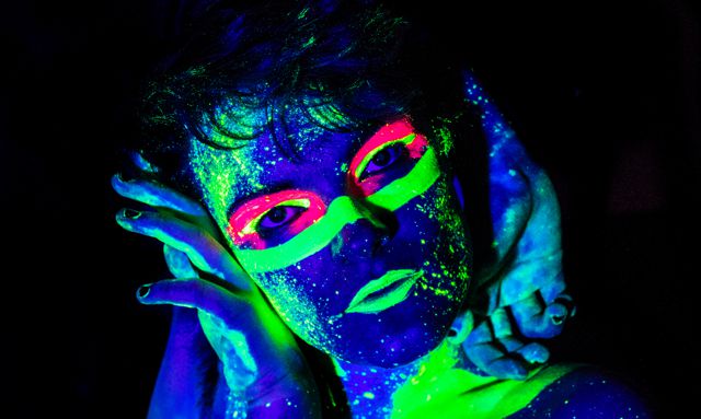 Neon Life Drawing At Samsung KX Tickets London Time Out