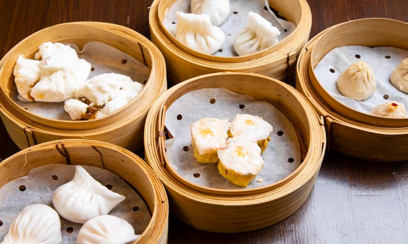 £35 for bottomless dim sum, bowls and prosecco at Lan Kwai Fong